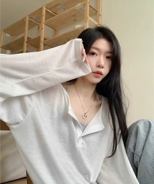 Ritzy(リッツィー)の「ヘンリーネックシアートップス(Tシャツ/カットソー・レディース・グレー/ホワイト/ブラック・M/L)」の8枚目の写真