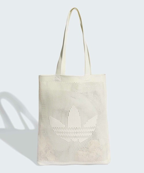 adidas(アディダス)の「クロシェ トート バッグ / アディダスオリジナルス adidas Originals(トートバッグ・メンズ・ブラック/ホワイト・FREE)」の1枚目の写真