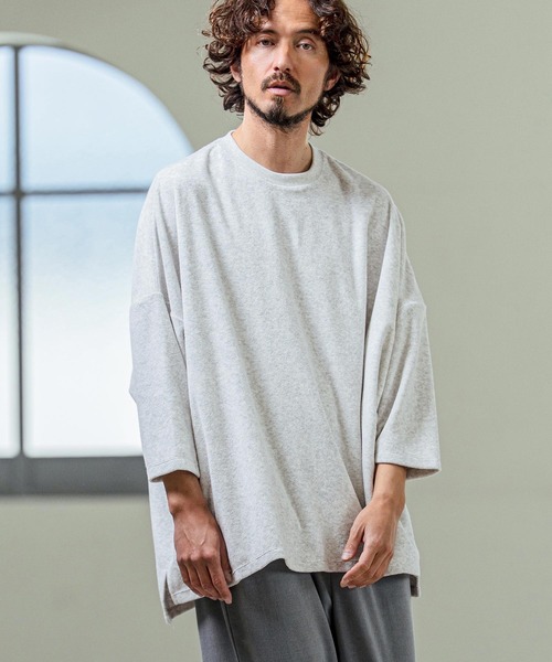 Magine(マージン)の「mlt5594- Pile Fabric Side Slit Relax Fit T-Shirt パイルファブリックTシャツ(MGN-261-013)(Tシャツ/カットソー・メンズ・ネイビー/ブラック/オフホワイト・48/46/44)」の2枚目の写真