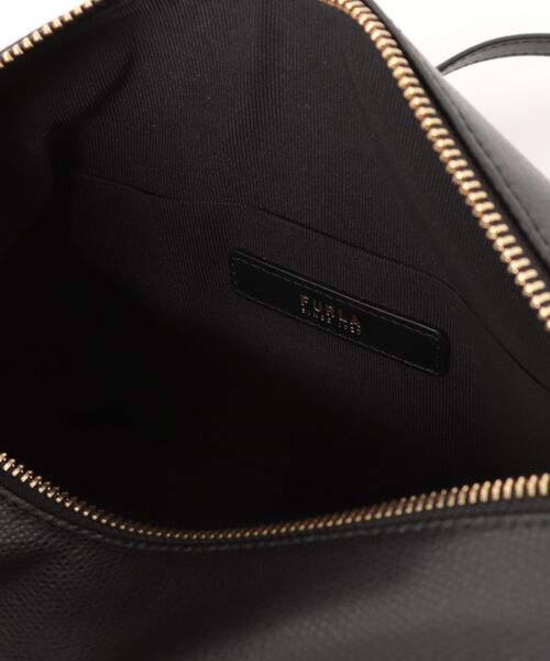 FURLA(フルラ)の「フルラ トニー (Furla Tonie) ミニショルダーバッグ(ショルダーバッグ・レディース・ブラック/ホワイト・ONE SIZE)」の15枚目の写真