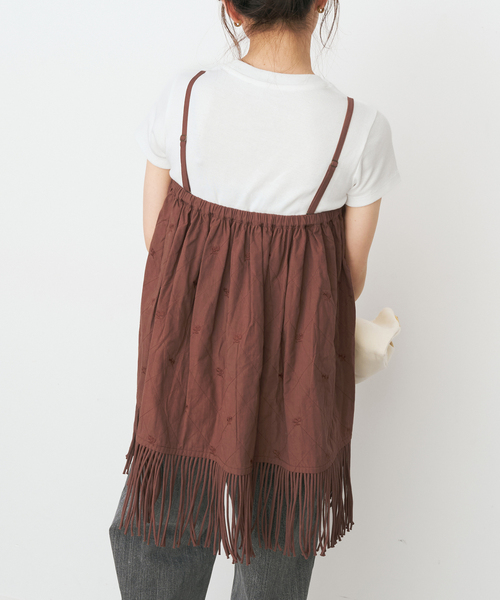 Spick & Span(スピックアンドスパン)の「crinkle crinkle crinkle 別注フリンジキャミ*(キャミソール・レディース・ブラウン/ブラック・FREE)」の3枚目の写真