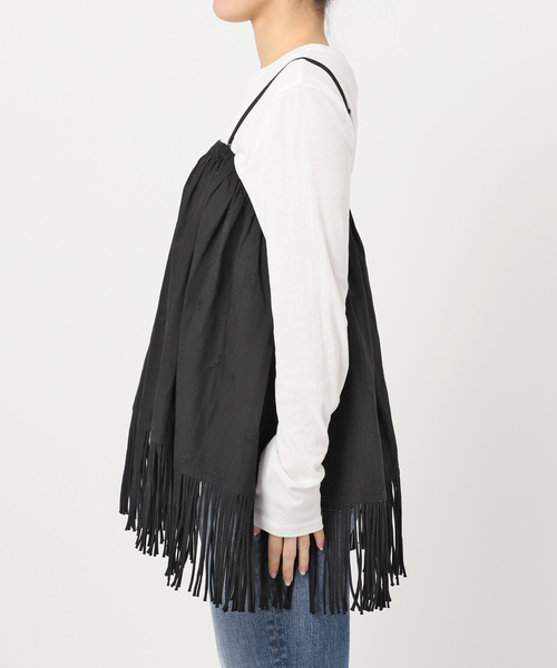 Spick & Span(スピックアンドスパン)の「crinkle crinkle crinkle 別注フリンジキャミ*(キャミソール・レディース・ブラウン/ブラック・FREE)」の9枚目の写真