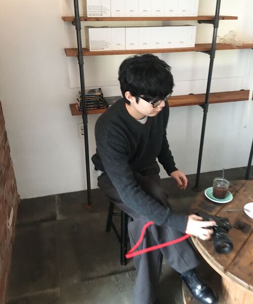 WHOLOVESART（フーラブズアート）の「ツイストボリュームカーブコットンパンツチャコールグレー（その他パンツ・メンズ・その他・MEDIUM/LARGE/X-LARGE）」の8枚目の写真