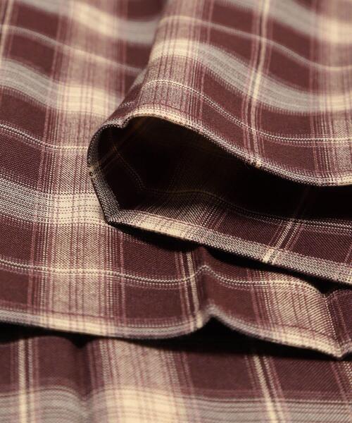 ITEMS URBANRESEARCH（アイテムズ アーバンリサーチ）の「プリーツロングスカート（スカート・レディース・ネイビー/ボルドー・FREE）」の17枚目の写真