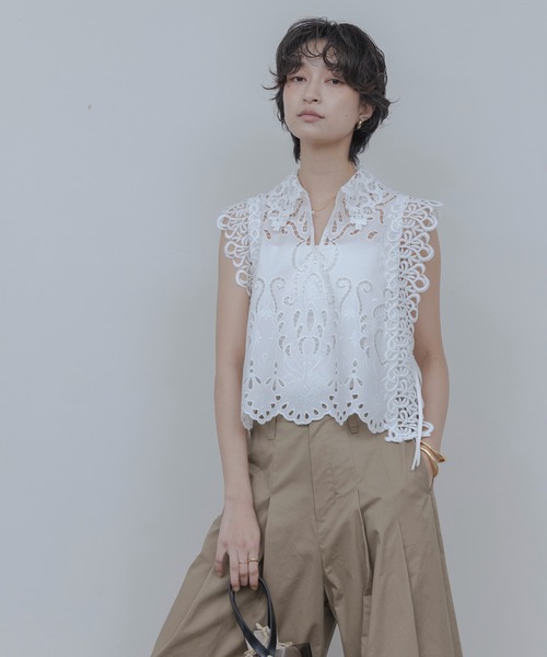 Eimee Law（エイミーロウ）の「エンブロイダリー パネルレースベスト（ベスト・レディース・ブラック/オフホワイト・FREE）」の9枚目の写真