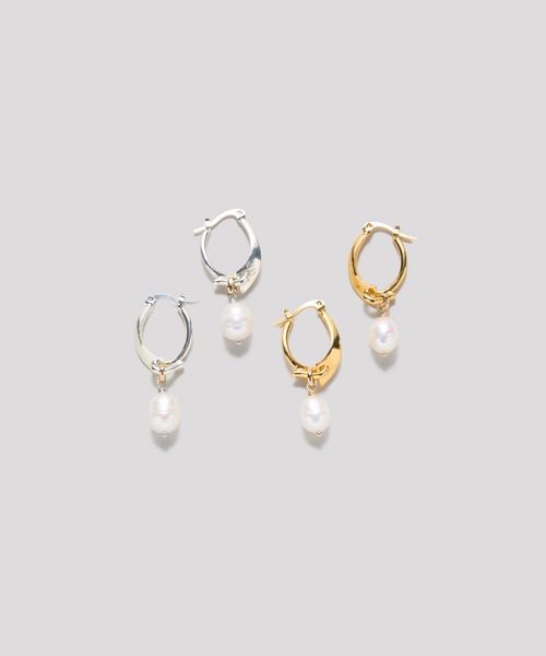 LAPUIS(ラピュイ)の「LAPUIS(ラピュイ)Pearl Hook pierced earrings(ピアス(両耳用)・レディース・ゴールド/マルチ・FREE)」の5枚目の写真
