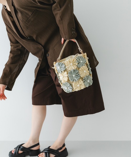 RODE SKO（ロデスコ）の「フラワーモチーフ雑材バケツバッグ（ショルダーバッグ・レディース・ミント/ブラック・ONE）」の18枚目の写真