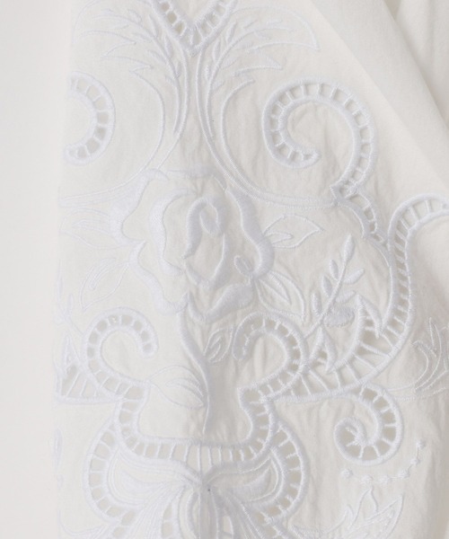 LOWRYS FARM（ローリーズファーム）の「カットワークレースブラウス 638504（シャツ/ブラウス・レディース・ブラック/ライトブルー/ホワイト・FREE）」の14枚目の写真