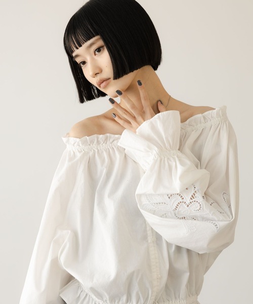 LOWRYS FARM（ローリーズファーム）の「カットワークレースブラウス 638504（シャツ/ブラウス・レディース・ブラック/ライトブルー/ホワイト・FREE）」の20枚目の写真