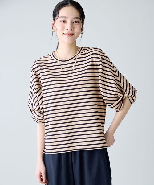 ANY(エニィ)の「ツイストスリーブボーダートップス(Tシャツ/カットソー・レディース・ホワイト系2/ベージュ系2/スカイブルー系2/ライトイエロー系2/ネイビー系/ホワイト系/ブラック系/ダークブラウン系2・X-LARGE)」の5枚目の写真
