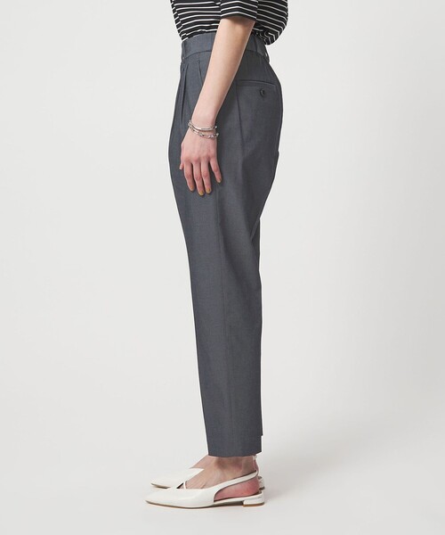 green label relaxing（グリーンレーベルリラクシング）の「［size SHORT/TALLあり］Daily Chic タック スリム パンツ（スラックス・レディース・その他1/ブラック・TALL/34/40/SHORT/36/44/38/42/46）」の13枚目の写真