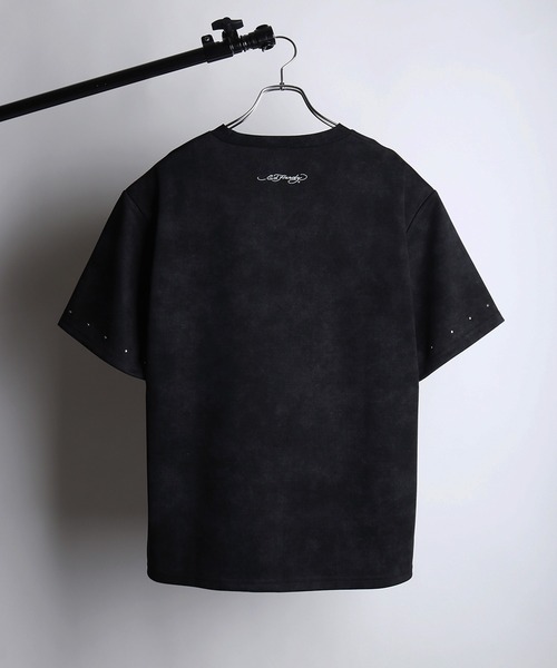 Ed Hardy(エドハーディー)の「EdHardy / エドハーディー クロススタッズ 半袖Tシャツ(Tシャツ/カットソー・メンズ・ブラック/ワイン・L/M)」の4枚目の写真