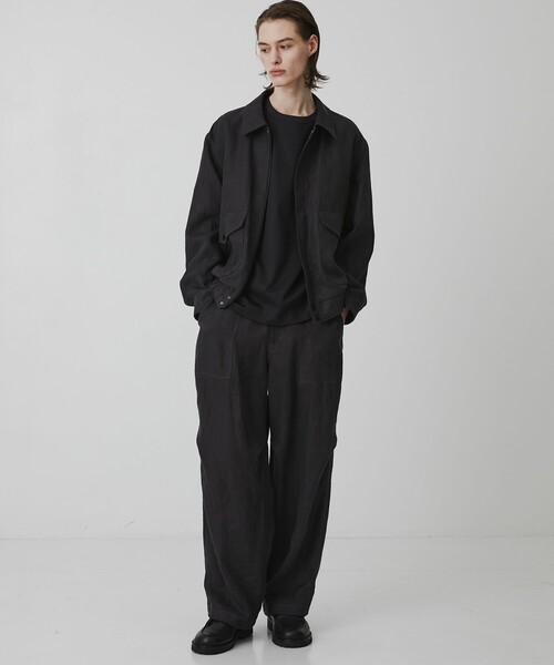 UNITED TOKYO（ユナイテッドトウキョウ）の「【数量限定】HEMP SUEDE フライトジップブルゾン　｜SETUP可能（ブルゾン・メンズ・ダークグレー/ブラック・1/2）」の11枚目の写真