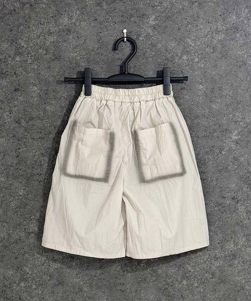 Universal Style Wear（ユニバーサルスタイルウェア）の「スプレーハーフパンツ（その他パンツ・キッズ・ホワイト/ブラック・110cm/120cm/130cm/140cm/150cm）」の5枚目の写真