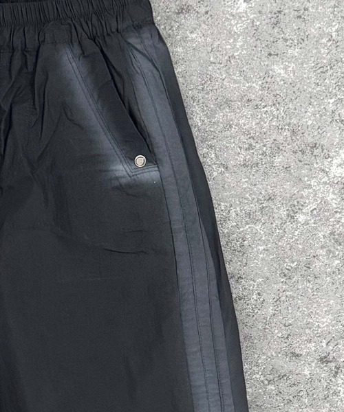 Universal Style Wear（ユニバーサルスタイルウェア）の「スプレーハーフパンツ（その他パンツ・キッズ・ホワイト/ブラック・110cm/120cm/130cm/140cm/150cm）」の8枚目の写真