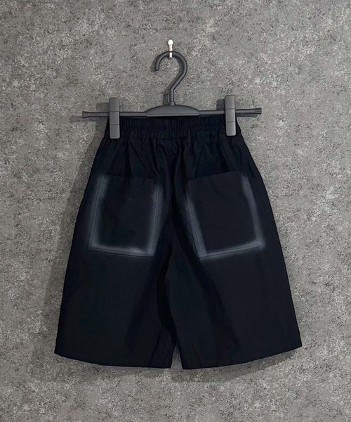 Universal Style Wear（ユニバーサルスタイルウェア）の「スプレーハーフパンツ（その他パンツ・キッズ・ホワイト/ブラック・110cm/120cm/130cm/140cm/150cm）」の9枚目の写真