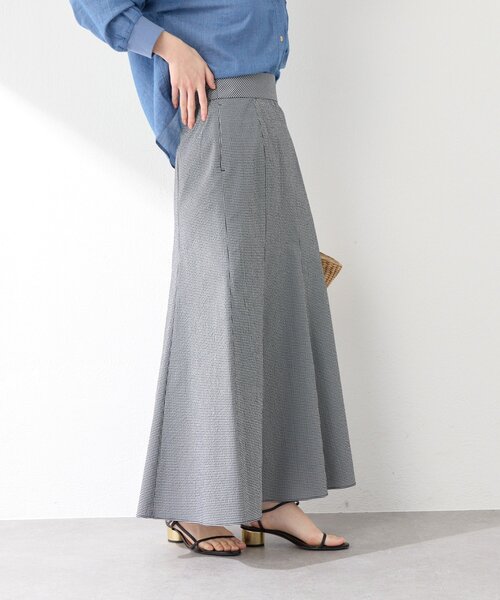 La boutique BonBon（ラブティックボンボン）の「【接触冷感・涼しくて美シルエット】サッカーマーメイドマキシスカート（スカート・レディース・サックスブルー/ブラック/ホワイト・38/36）」の17枚目の写真