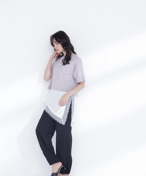 NATURAL BEAUTY BASIC(ナチュラルビューティーベーシック)の「レースドッキングロゴTシャツ(Tシャツ/カットソー・レディース・グレー系その他/ブラック/オフホワイト・FREE)」の16枚目の写真