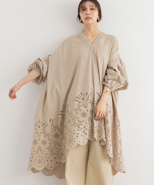 BARNYARDSTORM(バンヤードストーム)の「BARNYARDSTORM / エンブロイダリーコットンワンピース / ハンドウォッシャブル(ワンピース・レディース・ホワイト/グリーン/ベージュ・FREE)」の3枚目の写真