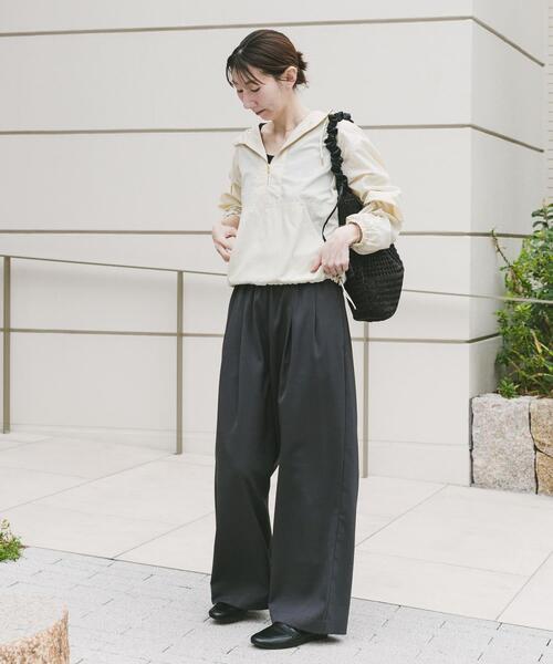 ITEMS URBANRESEARCH（アイテムズ アーバンリサーチ）の「アノラックフーディーブルゾン（ブルゾン・レディース・ホワイト系その他/キャメル/ブラック・FREE）」の4枚目の写真