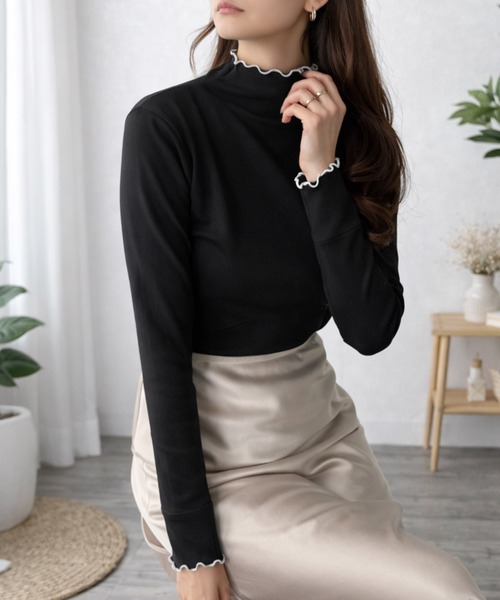 Amulet(アミュレット)の「程よいフィット感で着心地◎ ソフトフィット配色メロウカットソー(Tシャツ/カットソー・レディース・カーキ/アイボリー/ブラック/ホワイト/ブラウン・L/M)」の21枚目の写真