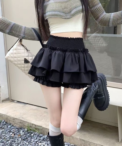 AsheKsha(アシクシャ)の「スイートクールバレエ風ダブルフリルケーキミニスカート(スカート・レディース・ブラック・M)」の5枚目の写真