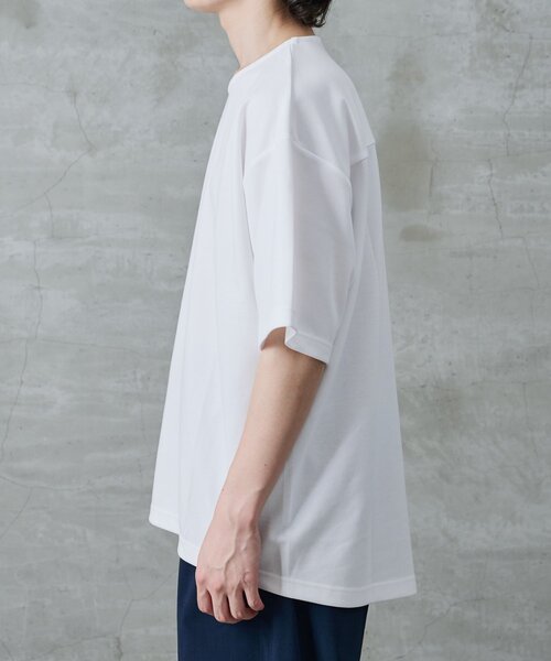 COLONY 2139(コロニートゥーワンスリーナイン)の「エンザイムダンボールラウンドヘム半袖Tシャツ(Tシャツ/カットソー・メンズ・チャコールグレー/ホワイト/ブラック・LARGE/MEDIUM)」の5枚目の写真