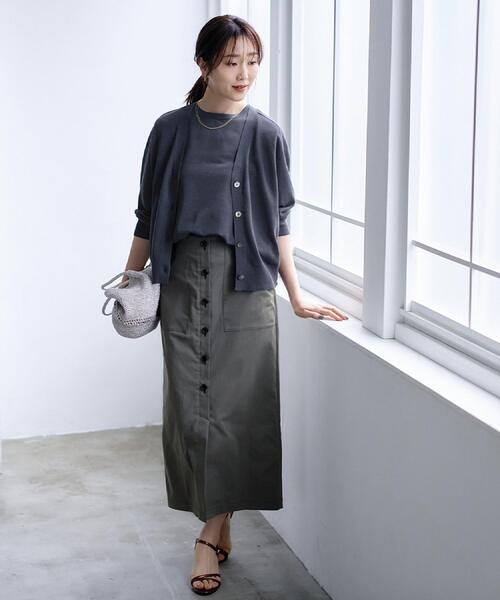 UNTITLED(アンタイトル)の「【アンサンブル可/Tシャツ風/ゆったり】リラックスニットトップス(ニット/セーター・レディース・オリーブ/ブラウン系/ナチュラル/スミクロ・00/02/04/44/48)」の7枚目の写真