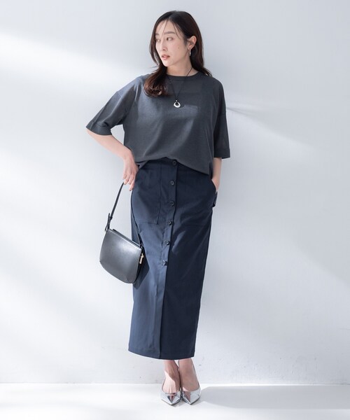 UNTITLED(アンタイトル)の「【アンサンブル可/Tシャツ風/ゆったり】リラックスニットトップス(ニット/セーター・レディース・オリーブ/ブラウン系/ナチュラル/スミクロ・00/02/04/44/48)」の10枚目の写真