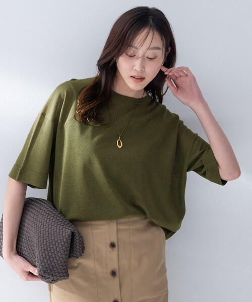 UNTITLED(アンタイトル)の「【アンサンブル可/Tシャツ風/ゆったり】リラックスニットトップス(ニット/セーター・レディース・オリーブ/ブラウン系/ナチュラル/スミクロ・00/02/04/44/48)」の12枚目の写真