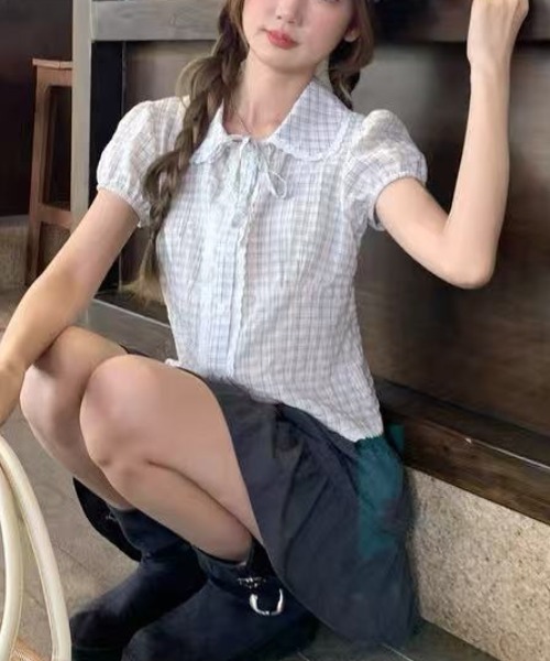 Achic(アシック)の「チェック柄ショットスリーブブラウス(Tシャツ/カットソー・レディース・ホワイト/ネイビー・M)」の10枚目の写真