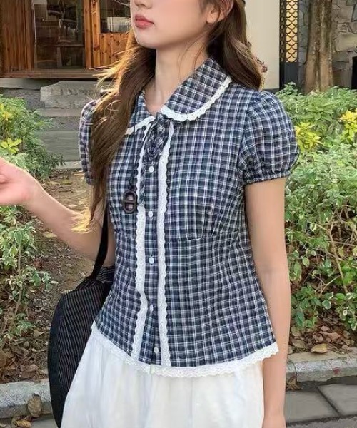 Achic(アシック)の「チェック柄ショットスリーブブラウス(Tシャツ/カットソー・レディース・ホワイト/ネイビー・M)」の12枚目の写真