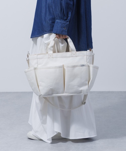 Per sist ence(パーシエンス)の「裏ラミネート2WAYショルダートートバッグ(ショルダーバッグ・レディース・ピンク/ブラック/アイボリー・ONE SIZE)」の4枚目の写真