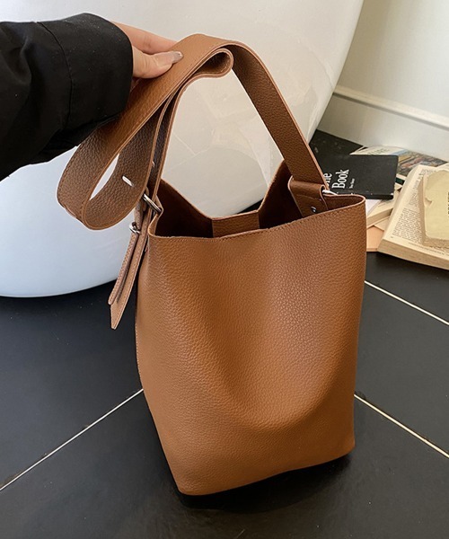 Miniministore(ミニミニストア)の「大容量トートバッグ ミニポーチ付き 上品(トートバッグ・レディース・ダークブラウン/ブラウン/グレイッシュベージュ/ブラック/キャメル・FREE)」の20枚目の写真