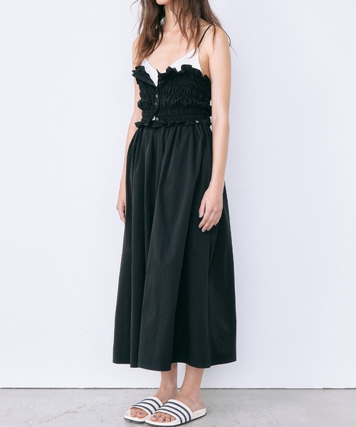 LE CIEL BLEU(ルシェルブルー)の「シャードボディスキャミドレス / Shirred Bodice Cami Dress(ワンピース・レディース・チャコールグレー/ブラック・36/38)」の13枚目の写真