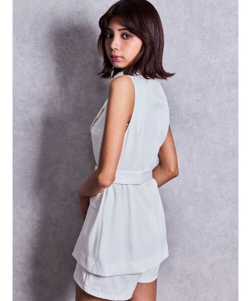 GYDA(ジェイダ)の「Symmetry GYDA bijouバックルジレ【セットアップ着用可能】(ベスト・レディース・ブラック/オフホワイト・FREE)」の14枚目の写真