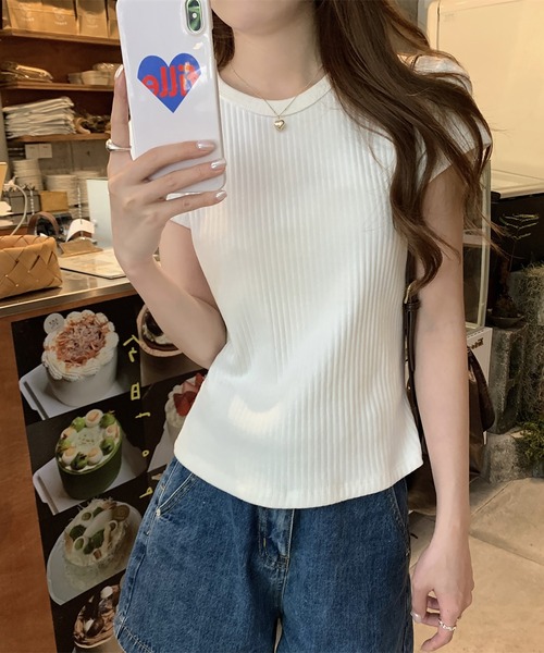 LAFFMO(ラフモ)の「クルーネックリブTシャツ(Tシャツ/カットソー・レディース・ブラック/ベージュ/ホワイト・M/L)」の12枚目の写真