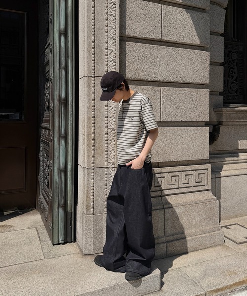 kutir（クティール）の「BAGGY SILHOUETTE RIGID DENIM PANTS/バギーシルエットリジットデニムパンツ（デニムパンツ・メンズ・ブラック/インディゴブルー・LARGE/MEDIUM/SMALL）」の3枚目の写真
