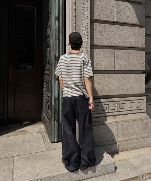 kutir（クティール）の「BAGGY SILHOUETTE RIGID DENIM PANTS/バギーシルエットリジットデニムパンツ（デニムパンツ・メンズ・ブラック/インディゴブルー・LARGE/MEDIUM/SMALL）」の4枚目の写真