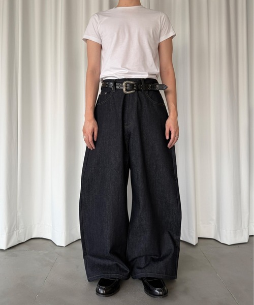kutir（クティール）の「BAGGY SILHOUETTE RIGID DENIM PANTS/バギーシルエットリジットデニムパンツ（デニムパンツ・メンズ・ブラック/インディゴブルー・LARGE/MEDIUM/SMALL）」の11枚目の写真