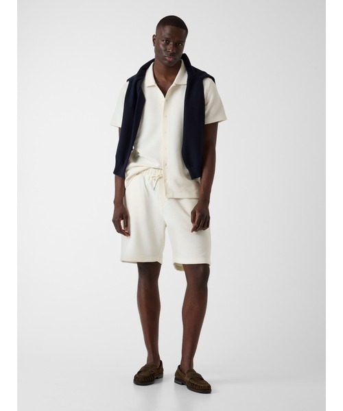 Guess（ゲス）の「ARIN Knit Shorts ハーフパンツ ショートパンツ（その他パンツ・メンズ・アイボリー・LARGE/SMALL/MEDIUM/X-LARGE）」の2枚目の写真