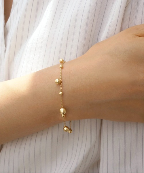 ieLS(イエルズ)の「金属アレルギー対応「ieLS」ステンレス ボールモチーフ ブレスレット(ブレスレット・レディース・ゴールド/シルバー・ONE SIZE)」の1枚目の写真
