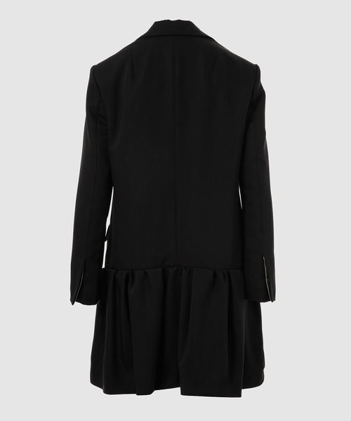 GURTWEIN( ガーウィン)の「Ruffle-skirt hemmed single breasted long jacket(その他アウター・レディース・ブラック・36)」の3枚目の写真