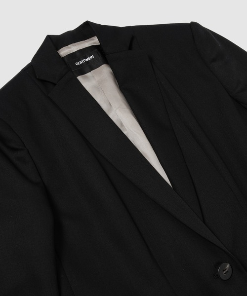 GURTWEIN( ガーウィン)の「Ruffle-skirt hemmed single breasted long jacket(その他アウター・レディース・ブラック・36)」の4枚目の写真