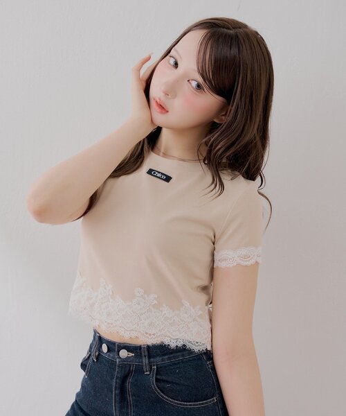 Chico（チコ）の「裾レースチビT（Tシャツ/カットソー・レディース・ベージュ/ホワイト/ブラック・FREE）」の3枚目の写真
