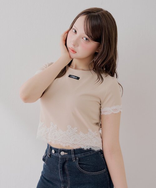Chico（チコ）の「裾レースチビT（Tシャツ/カットソー・レディース・ベージュ/ホワイト/ブラック・FREE）」の4枚目の写真