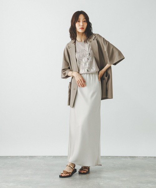 GLOBAL WORK(グローバルワーク)の「リッチクリーンプリントノースリーブ/806448(Tシャツ/カットソー・レディース・スミクロ/オフホワイト/グレイッシュベージュ・LARGE/MEDIUM)」の14枚目の写真