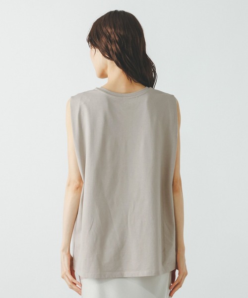 GLOBAL WORK(グローバルワーク)の「リッチクリーンプリントノースリーブ/806448(Tシャツ/カットソー・レディース・スミクロ/オフホワイト/グレイッシュベージュ・LARGE/MEDIUM)」の8枚目の写真