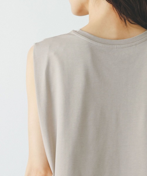 GLOBAL WORK(グローバルワーク)の「リッチクリーンプリントノースリーブ/806448(Tシャツ/カットソー・レディース・スミクロ/オフホワイト/グレイッシュベージュ・LARGE/MEDIUM)」の12枚目の写真