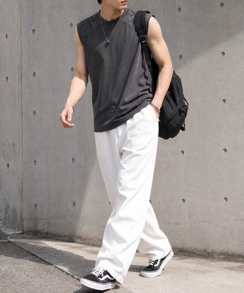 CLOTHY(クロシィ)の「【インナー使いやトレーニングにも◎】メンズ 速乾 肩メッシュ ノースリーブ Tシャツ(タンクトップ・メンズ・ブラック/グレー/オフホワイト・LARGE/MEDIUM)」の20枚目の写真